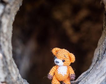 Miniature Crochet Fox – Tiny Amigurumi Woodland Animal – Handcrafted Waldorf-Inspired Pocket Friend