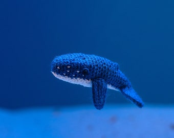 Crochet Miniature Whale – Handmade Dollhouse Animal with Glow Belly