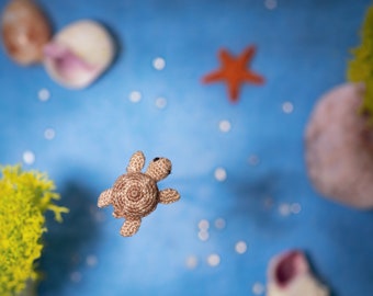 Micro crochet Sea turtle gifts miniature animals, felt ocean animals: micro miniatures mini gifts crochet turtle