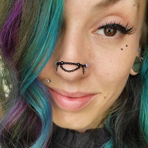THE HERMIT [Black Spinel] Nose Chain
