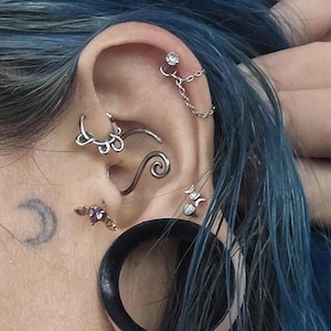 Outer Ear Chain