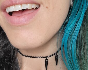 Black Fang Choker