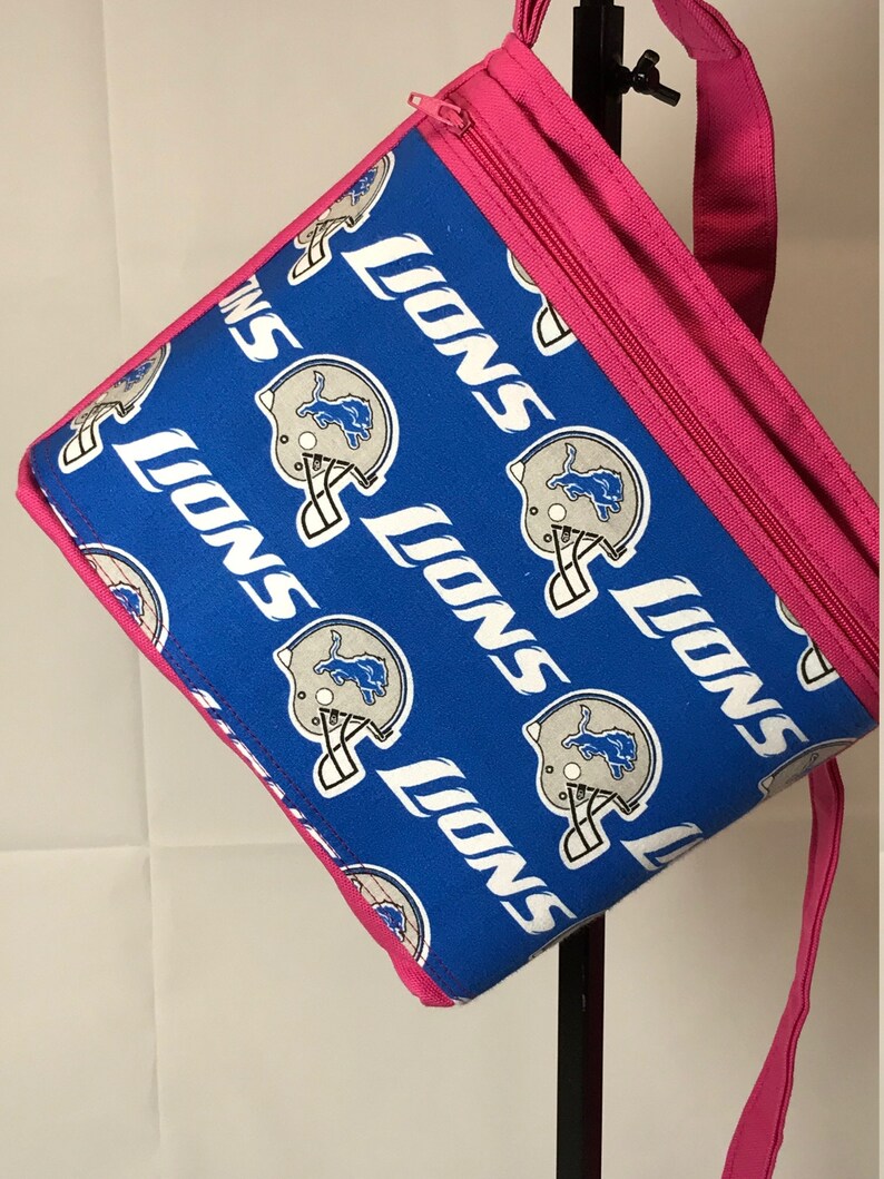 CrossbodyShoulder Bag Purse Detroit LionsMedium PursePink PurseCanvas PurseShoulderHand BagFully Lined BagPink Kiss PursesHandmade