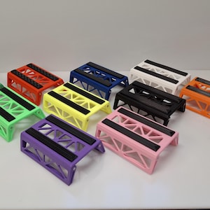 Folding RC Car Pit stand