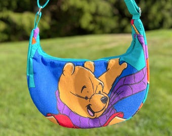 MADE TO ORDER Vintage 90er Jahre Pooh und Tigger Crescent Bag