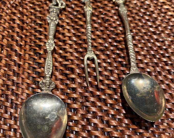 Ornate gold petite spoons and fort set