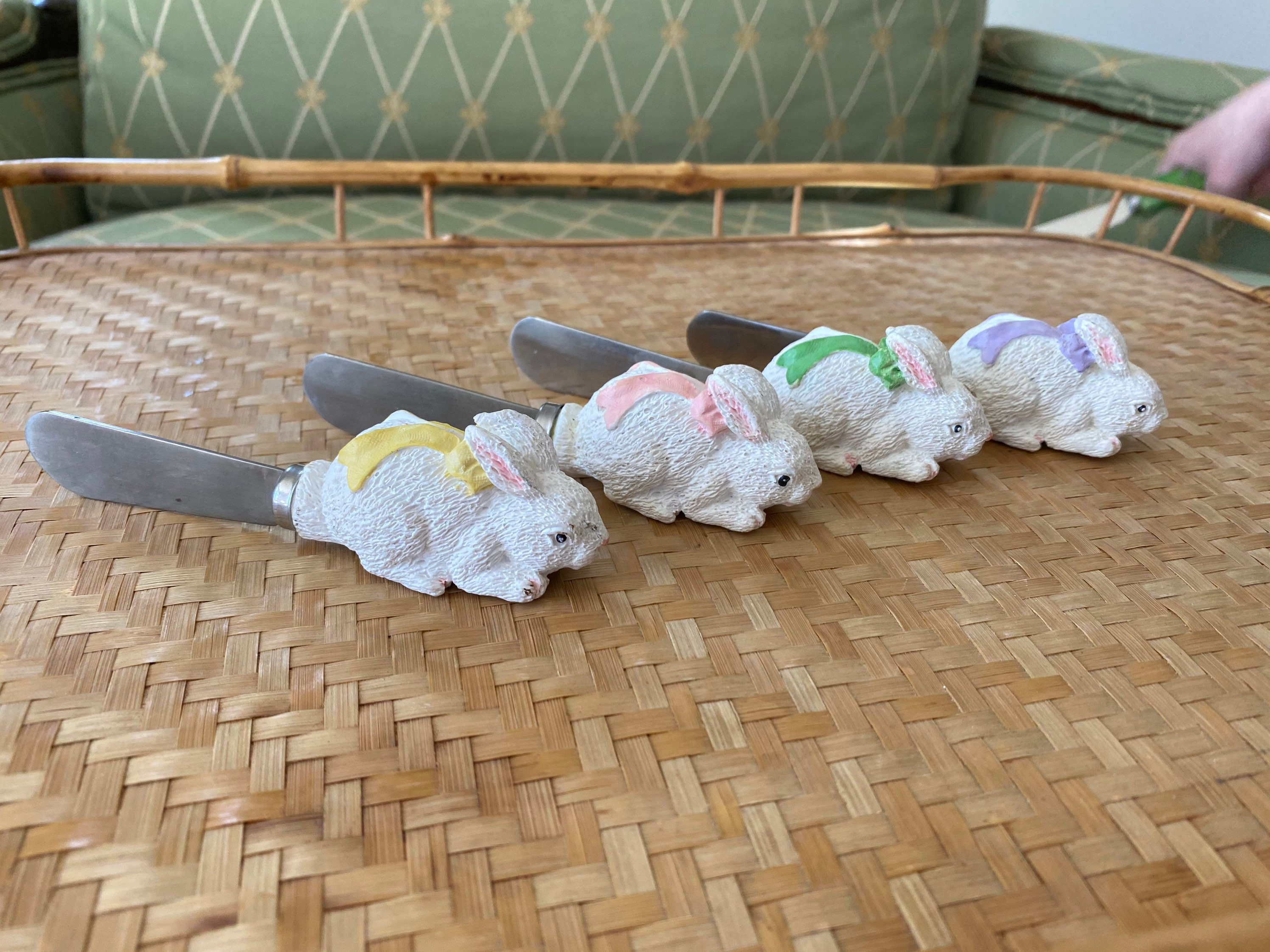 Ceramic Cheese Butter Bunny Rabbit handle Knife