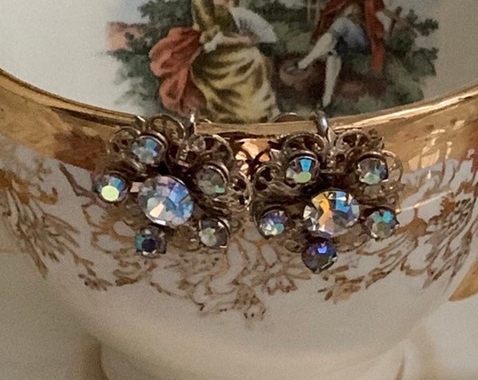 Vintage 50's  Rhinestone Ornate Flower Earring