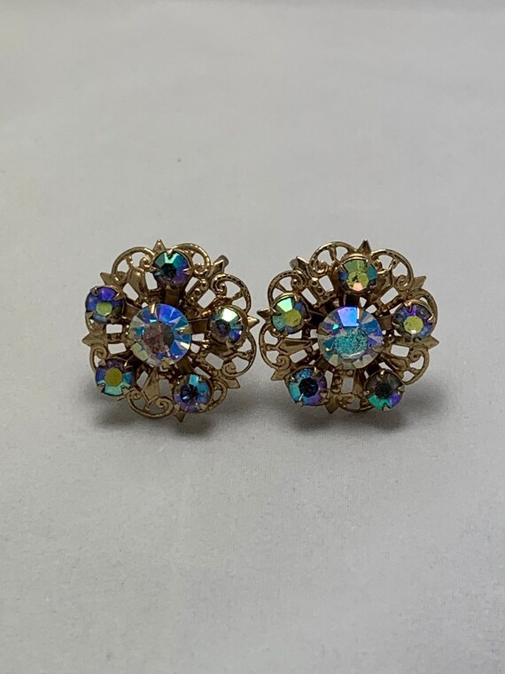 Vintage 50's  Rhinestone Ornate Flower Earring - image 4