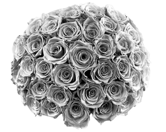 Romantic Black & White Rose bouquet