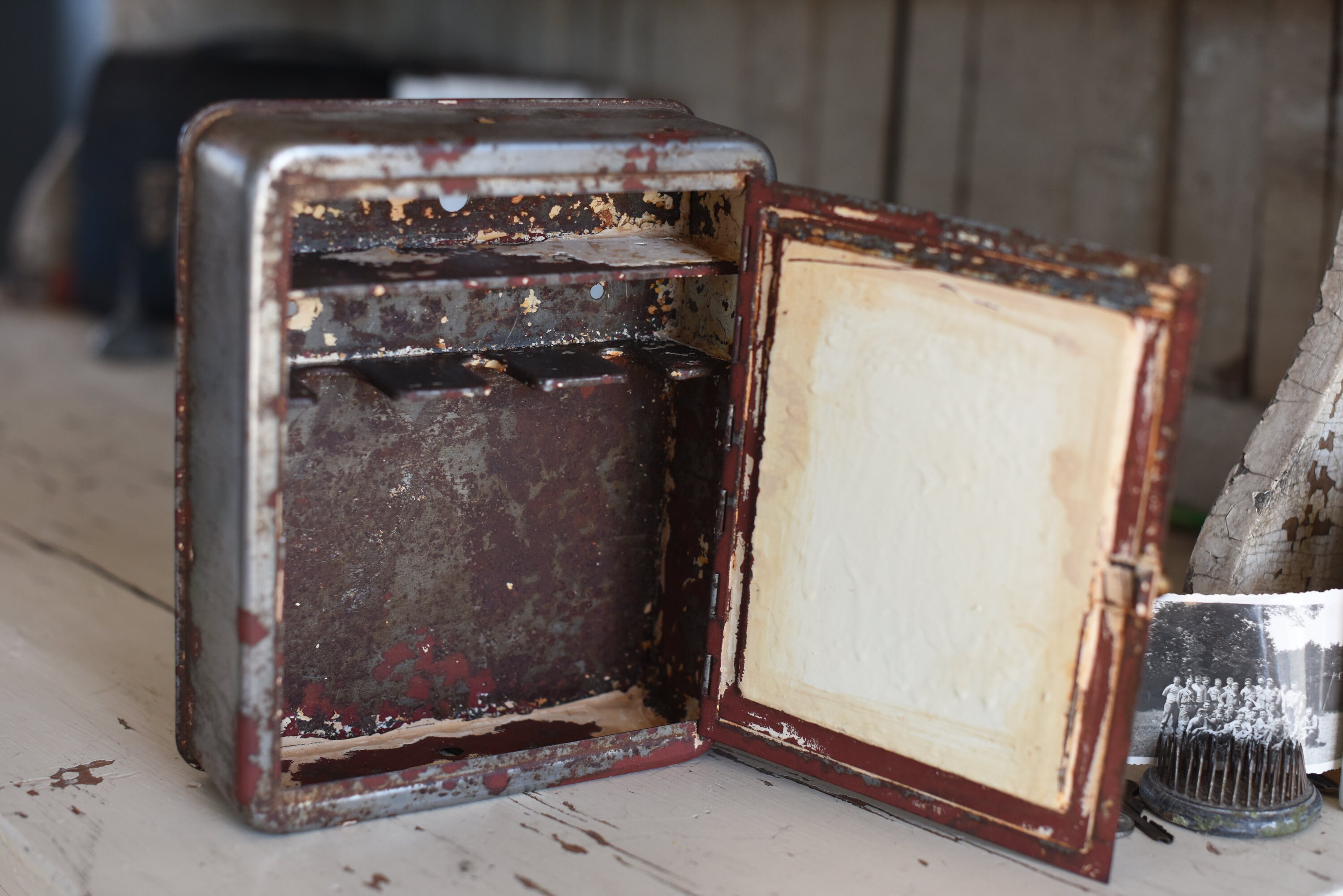 Vintage Small Medicine Cabinet With Mirror / Antique, Rust, Industrial ...