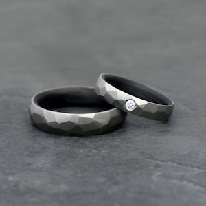 Ring aus Titan und Kohlefaser, facettierter Ring, Ehering, Ehering,