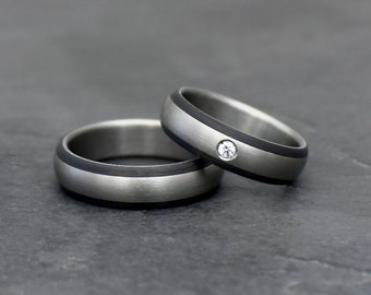 Ring aus Titan und Kohlefaser, gewölbter Ring, Ehering, Satinring, Ehering