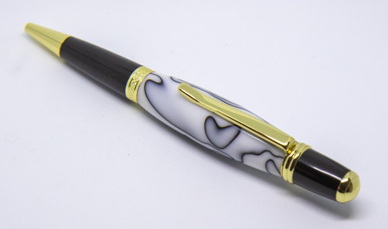 Hand-turned Acrylic Sierra Style Twist Pen