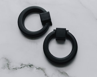6-Pack Matte Black Ring Drawer Pulls | Single Hole Cabinet Handles For Kitchen & Wardrobe