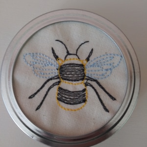Honey bee mason jar label, honey bee canning jar cover, honey bee ball jar label