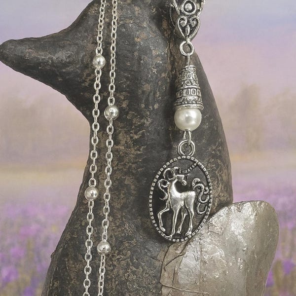 Collar de unicornio semiprecioso hecho a mano en cadena de plata de ley