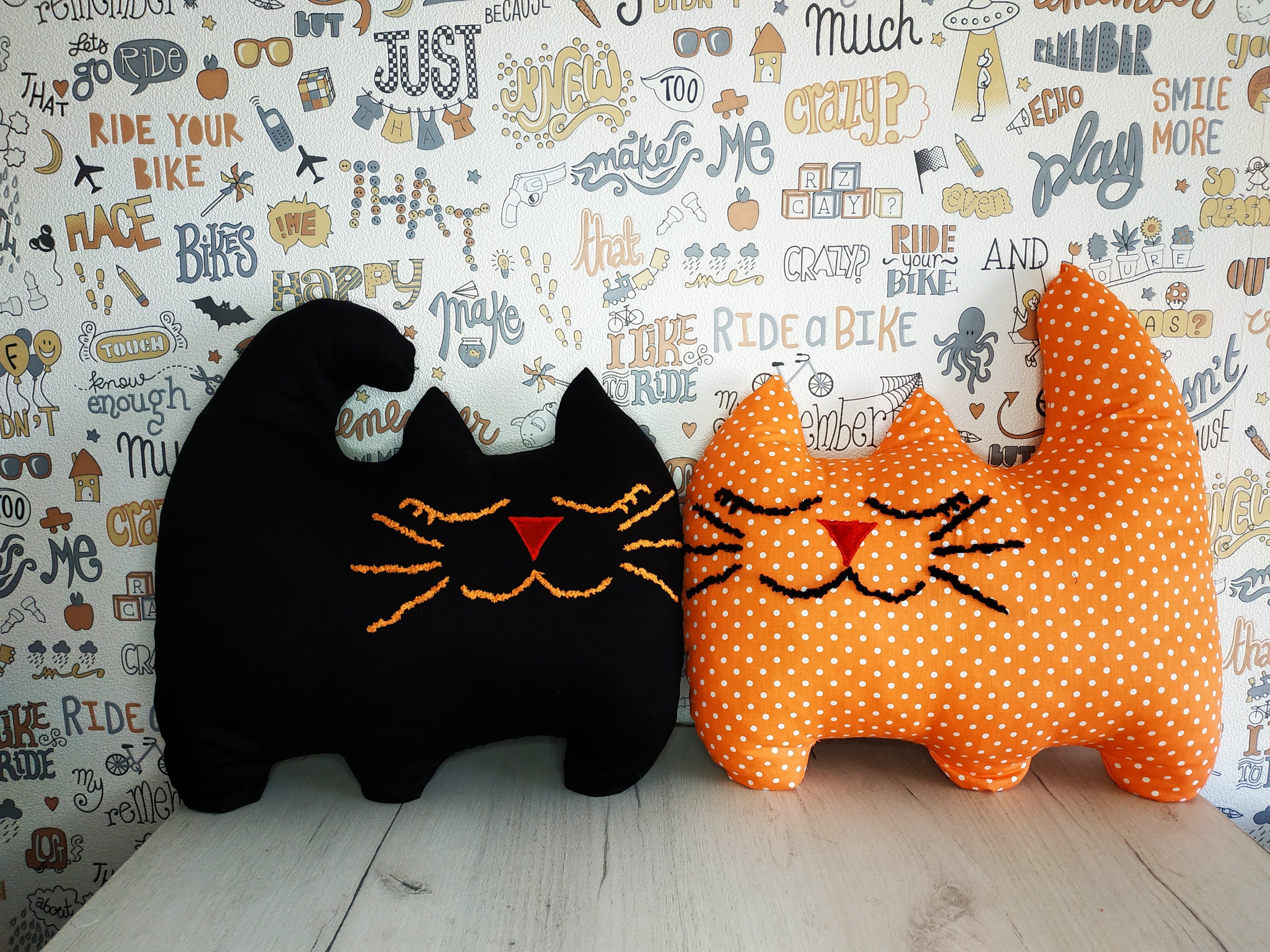 2 Sewing pattern: cat shaped pillow with curled and Straight | Etsy