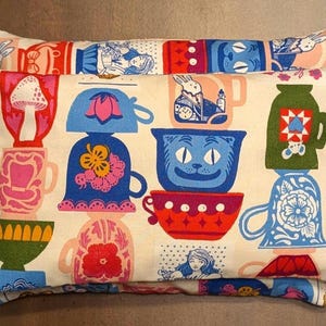 Hot and Cold Packs - Cozy Alice in Wonderland Gift, Psychedelic Wonderland Decor