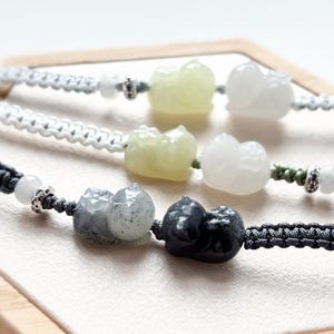 Jade Bracelet BJ230709 Dainty Cats Natural Chinese Jade Hand Tie Bracelet Green White Black Creamy Minimal