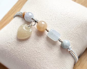 Bracelet en jade BJ250610 Pendentif coeur délicat en jade birman naturel, argent, bracelet à nouer à la main réglable jaune crémeux minimal