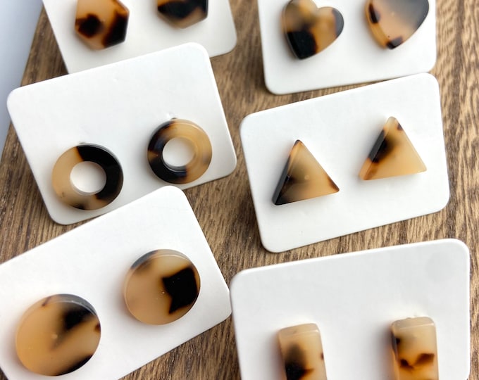 6 Pairs 12mm Blonde Tortoise Acrylic Resin Stud Post Minimalist Geometric Earrings Rectangle Bar-Triangle-Open Circle-Hexagon-Heart-Round