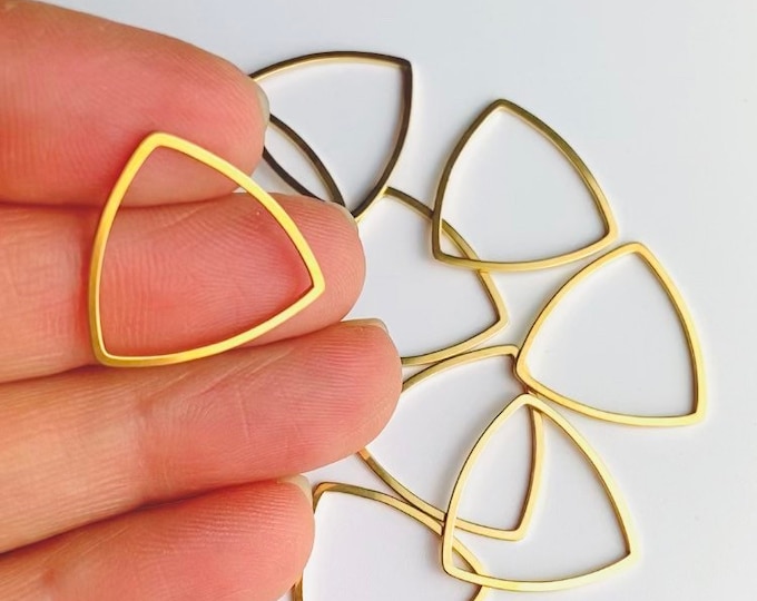 Clearance 20pcs Imperfect Stainless Steel Gold Hollow Rounded Triangle Frame Frames Connector Links Earrings Findings Jewelry