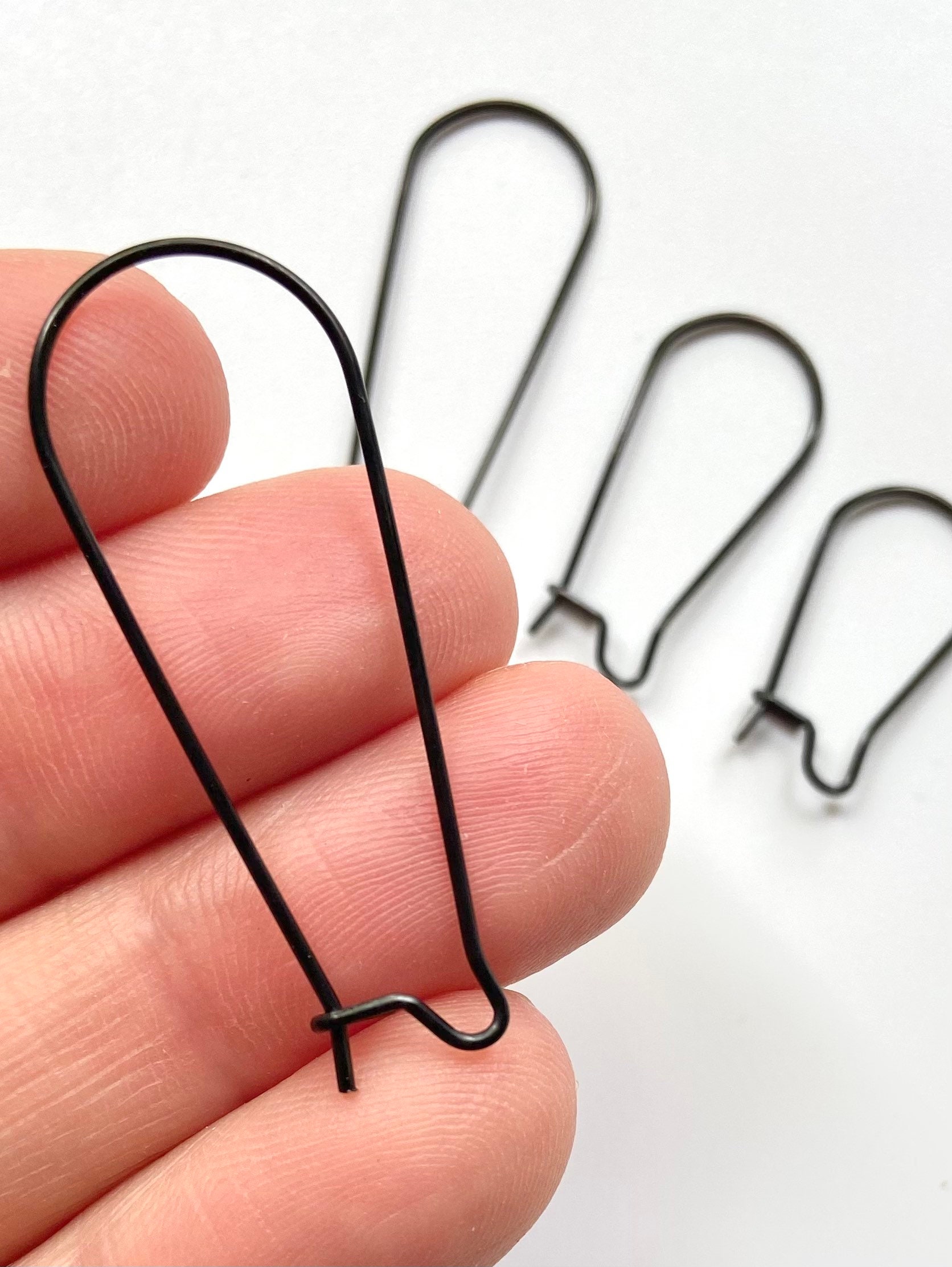 Black Kidney Hooks 