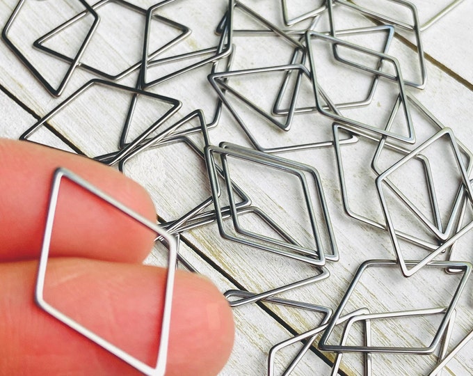 Clearance 20pcs Imperfect Stainless Steel Silver Diamond Kite Shape Frames Connector Links Earrings Findings Jewelry