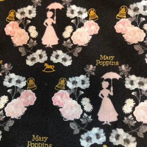 Mary Poppins Booksleeve