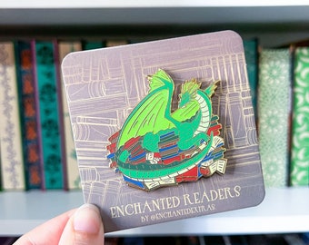 Libro Dragón Lectores encantados Dragones Libro Hoarder Bookish Pin Regalo para el lector Esmalte duro Glitter Libro Merch Libro Coleccionista Pin para el lector