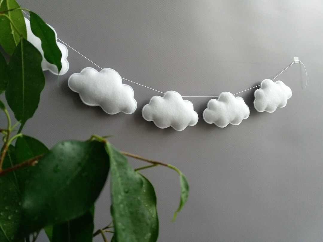 Cloud Garland Felt Garland Wall Hanging Nursery Decor for Girls Boys