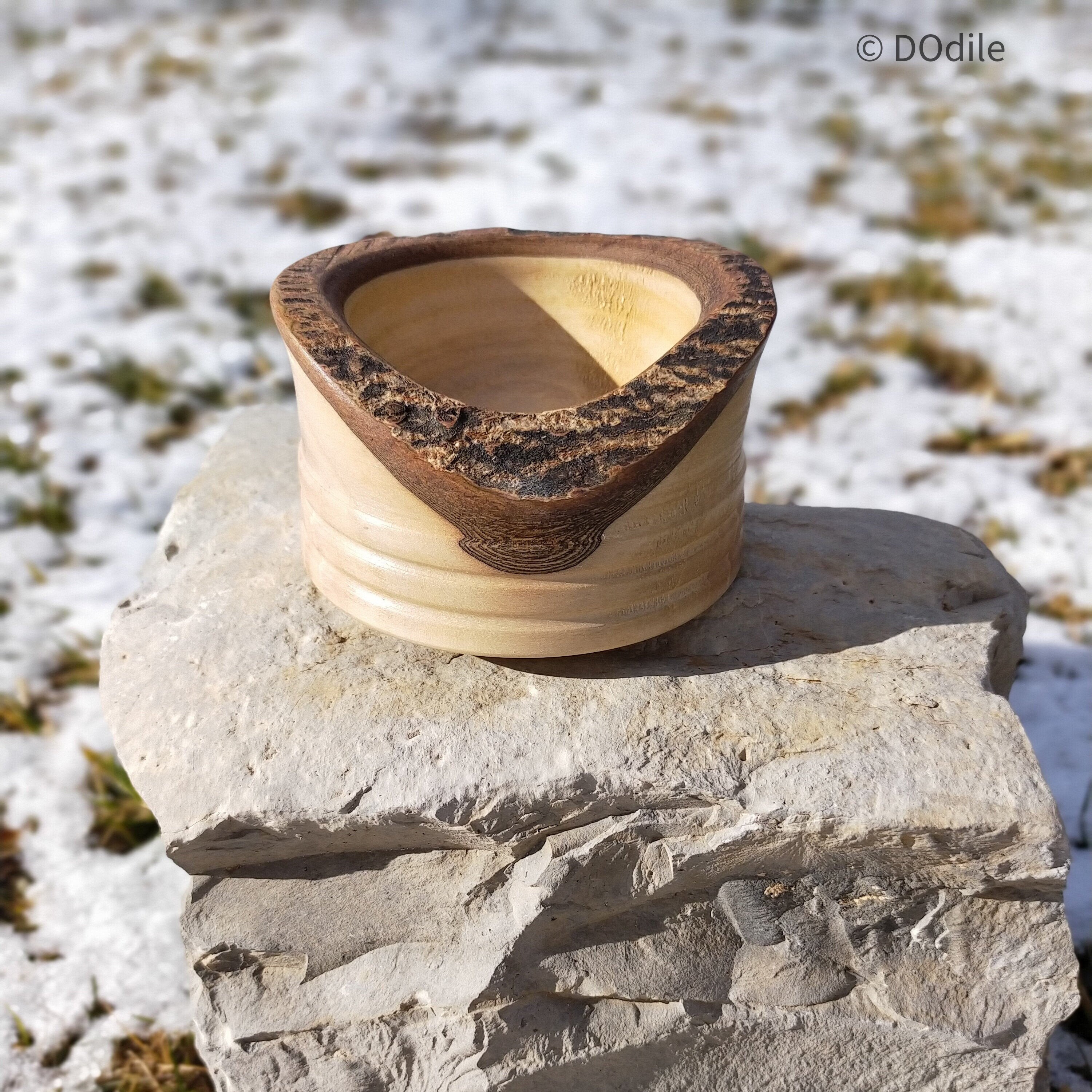 Vide Poches en Bois de Noyer Tourné | 1