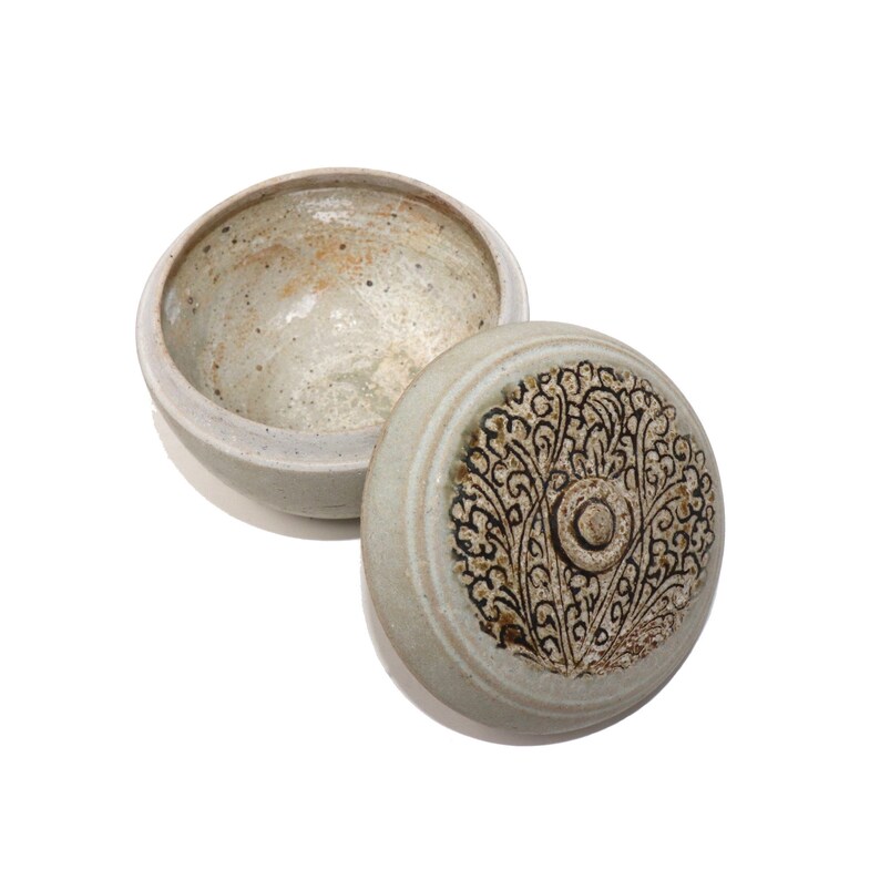 Antique Thai Sawankhalok Ceramic Box With Lid Etsy