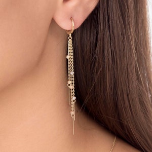 Small Laser Cut Ball Chain Tassel Earrings in Gold