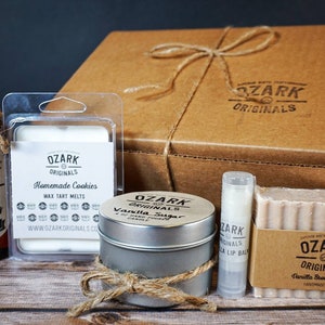 Artisan vanillebruine suiker geschenkdoos – luxe spa-collectie met kaars, zeep, bad en body essentials