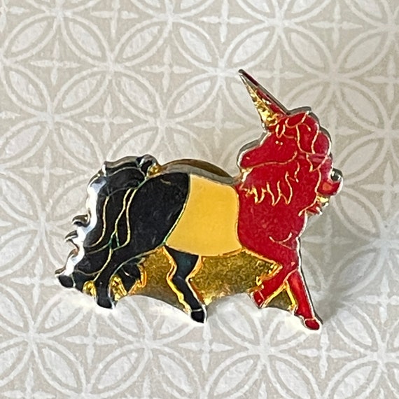 Unicorn Pin, Unicorn Mystical Figurine Pin, Mythi… - image 2