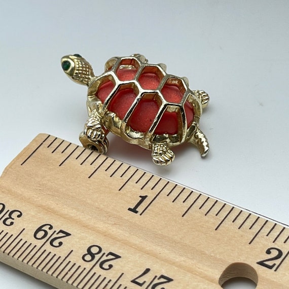 Turtle Brooch Pin, Vintage Gold Toned with orange… - image 9