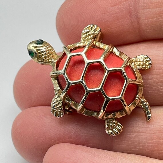 Turtle Brooch Pin, Vintage Gold Toned with orange… - image 8