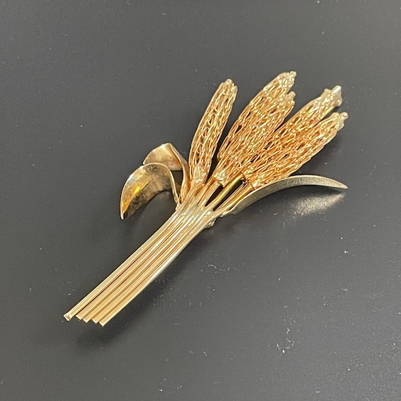 Corocraft Wheat Brooch, Vintage Coro Draft Gold T… - image 2