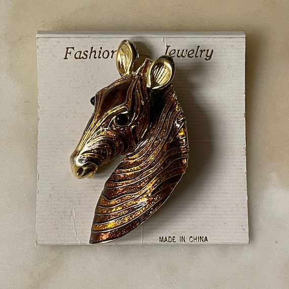Vcufflinks Detailed Zebra Head Africa Zoo Lapel Pin Brooch