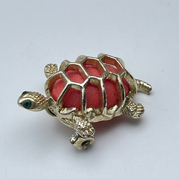 Turtle Brooch Pin, Vintage Gold Toned with orange… - image 10