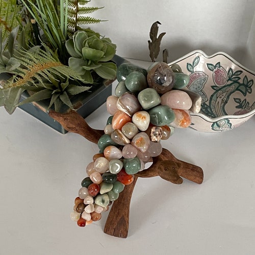 Vintage shops Polished Multi Color Stone Grape Cluster with silver leaf, Mid Century Gem Polished Stone Grape, Grapes Cluster, Wine Collector Gift