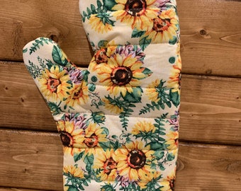 Handmade Sunflower Oven Mitt: Cotton Kitchen Accessory/Decor