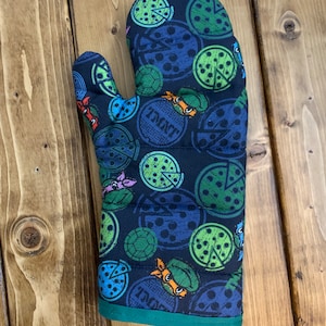 Cartoon Turtle Print Oven Mitt, Oven Gloves, Handmade Kitchen Accessories, Housewarming Gift, Kitchen Home Décor