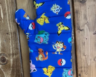 Anime Print Oven Mitt, Oven Gloves, Handmade Kitchen Accessories, Housewarming Gift, Kitchen Home Décor