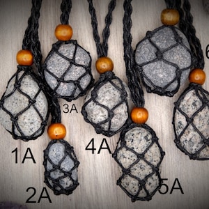 UV Reactive Sodalite Fluorescent Yooperlite Emberlite Natural Cotton Macrame Net Pendant Raw Stone Knotted Necklace Boho Lake Superior