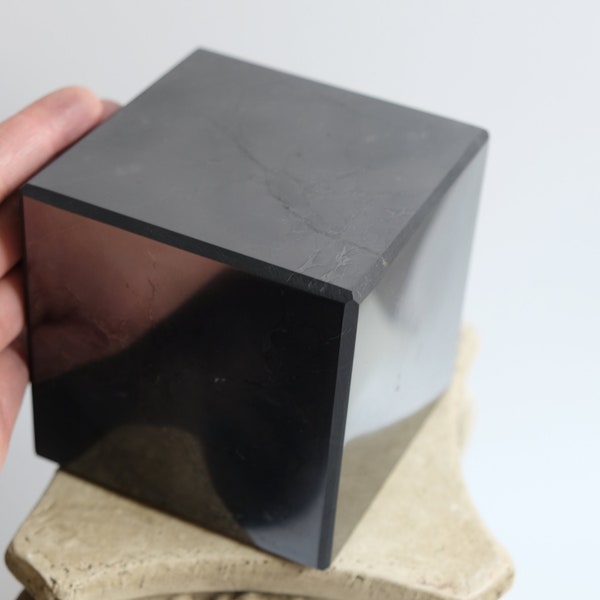10, 8, 4, 3cm Polished or Unpolished Shungite Cube {Russia}