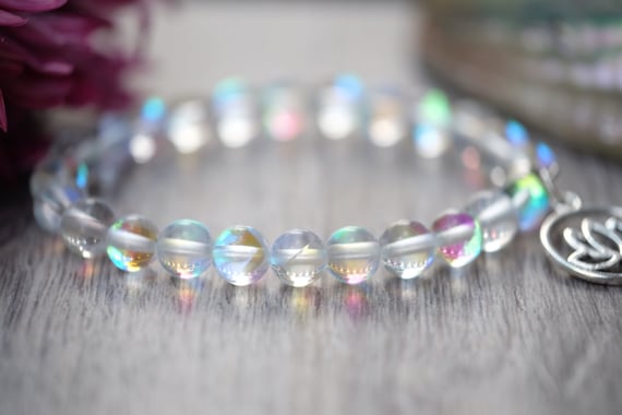 Rainbow Aura Quartz Aromatherapy Bracelet – Plantlife