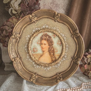 Empress Sissi Rococo Style Golden Decorative Wall Hanging Plate, Antiqued Decoupage Wall Plaque, Chateau Room Decor